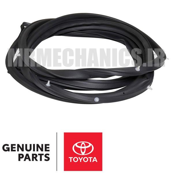 TOYOTA-LAND-CRUISER نوار لاستیکی دور درب عقب تویوتا لندکروز اتاق 100 مدل 1998 1999 2001 2002 2003 2004 2005 2006 2007 برند اصلی